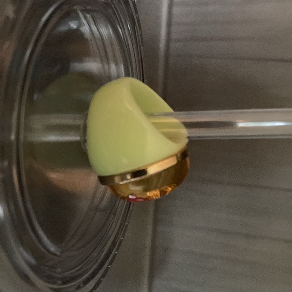 Yellow and Pink Bee Ring size 8 - Picture 9 of 9